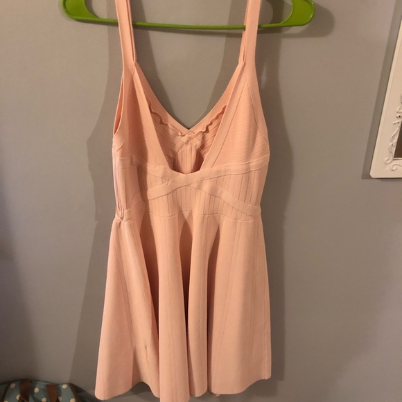 Blush Guess dress - Picture 5 of 5